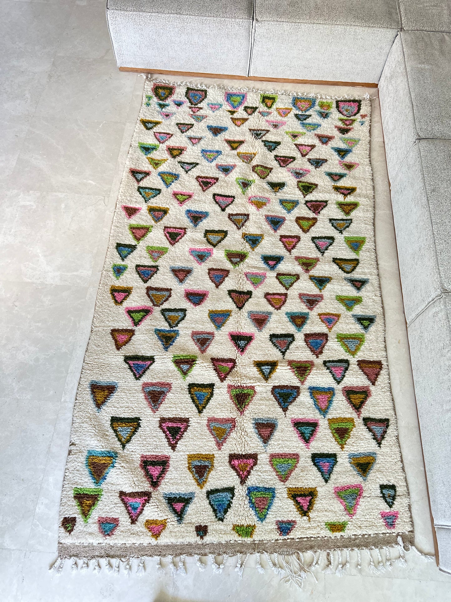 Colorful Azilal carpet 2.81m/1.52m