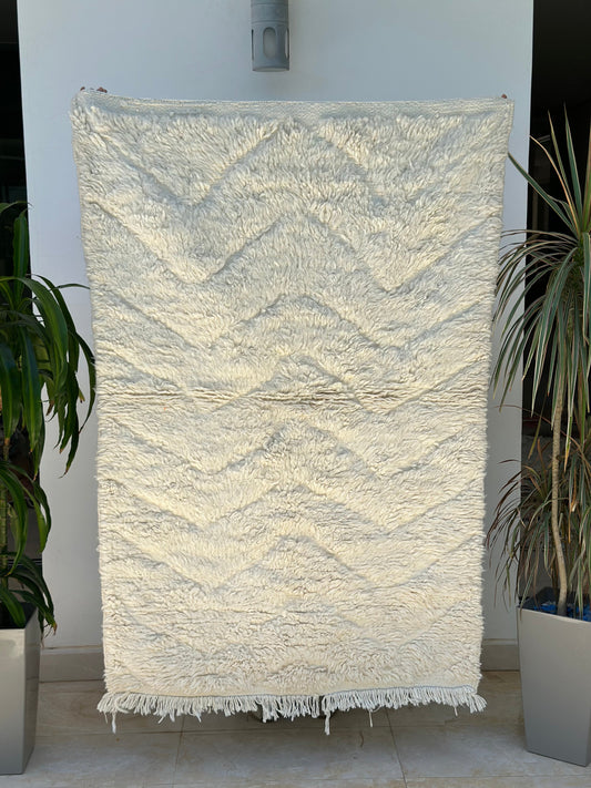 Beni Ouarain zigzag cream carpet - 150cm / 98cm