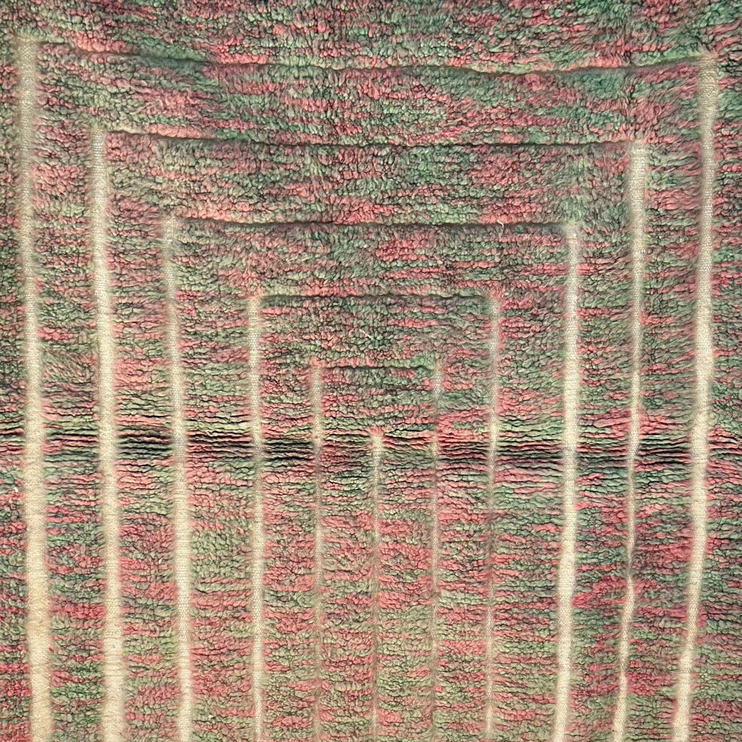 Beni Ouarain pink and green carpet 163cm / 135cm